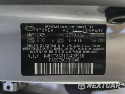 2025 Hyundai Venue SEL - zdjęcie 14 z 34 - miniatura