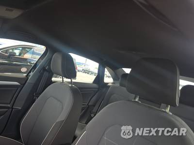 2025 Volkswagen Jetta Sport - zdjęcie 18 z 24 - miniatura