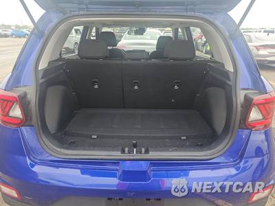 2025 Hyundai Venue SEL - zdjęcie 16 z 22 - miniatura