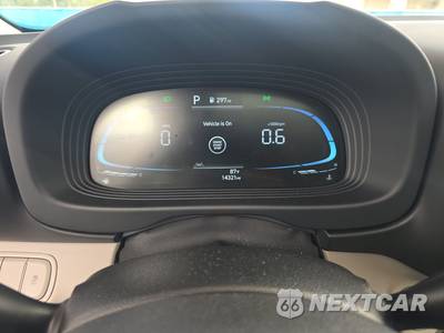 2025 Hyundai Venue SEL - zdjęcie 12 z 22 - miniatura