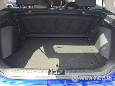 2025 Hyundai Venue SEL - zdjęcie 16 z 20 - miniatura