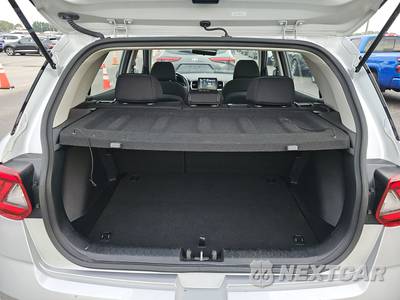 2025 Hyundai Venue SEL - zdjęcie 16 z 20 - miniatura