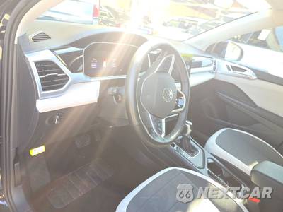 2025 Volkswagen Taos SE - zdjęcie 11 z 30 - miniatura