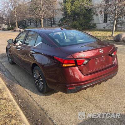 2025 Nissan Altima SV - zdjęcie 6 z 15 - miniatura