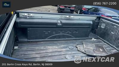 2016 Nissan TITAN XD Platinum Reserve Crew Cab Medium Bed - zdjęcie 42 z 46 - miniatura