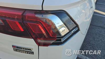 2021 Volkswagen Tiguan SE - zdjęcie 33 z 34 - miniatura