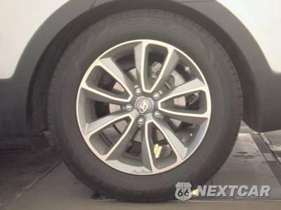 2017 Hyundai Santa Fe SE - zdjęcie 12 z 40 - miniatura