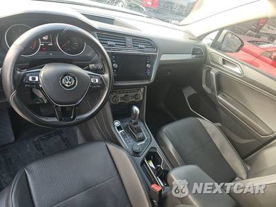 2018 Volkswagen Tiguan SE - zdjęcie 11 z 25 - miniatura