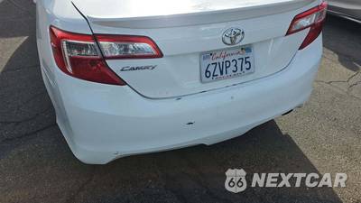 2013 Toyota Camry SE - zdjęcie 26 z 33 - miniatura