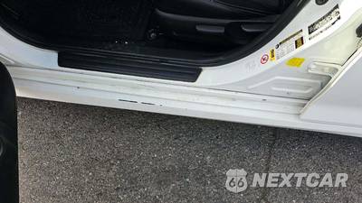 2013 Toyota Camry SE - zdjęcie 33 z 33 - miniatura