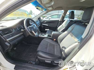 2013 Toyota Camry SE - zdjęcie 7 z 33 - miniatura