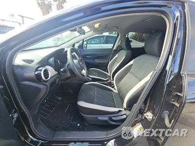 2021 Nissan Versa SV - zdjęcie 7 z 24 - miniatura