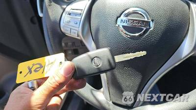2015 Nissan Rogue S - zdjęcie 17 z 32 - miniatura