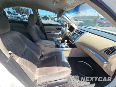 2016 Nissan Altima 2.5 S - zdjęcie 8 z 34 - miniatura