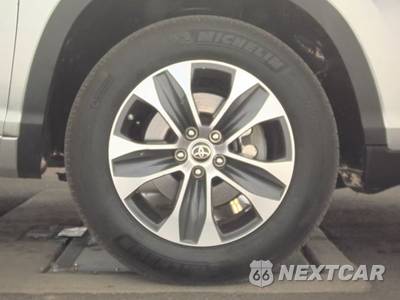 2018 Toyota Highlander XLE - zdjęcie 10 z 36 - miniatura