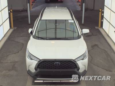 2024 Toyota Corolla Cross LE - zdjęcie 2 z 23 - miniatura