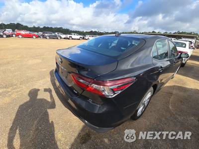 2024 Toyota Camry LE - zdjęcie 4 z 26 - miniatura