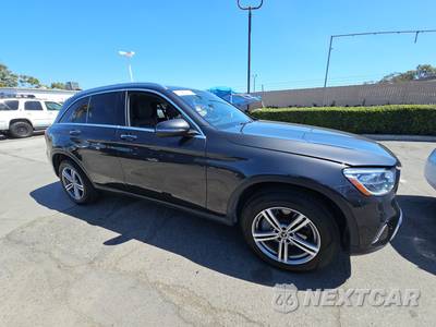 2021 Mercedes-Benz GLC 300 - zdjęcie 3 z 28 - miniatura