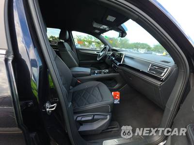 2024 Volkswagen Atlas Cross Sport 2.0T SE w/Technology - zdjęcie 8 z 38 - miniatura