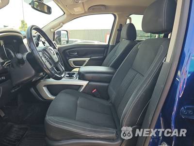 2019 Nissan TITAN XD SV Crew Cab Medium Bed - zdjęcie 7 z 33 - miniatura