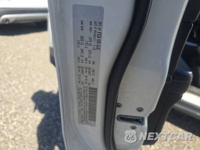 2018 Jeep Compass Latitude - zdjęcie 14 z 27 - miniatura