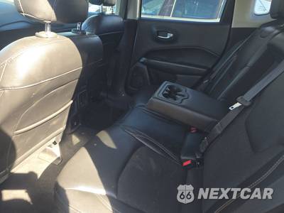 2018 Jeep Compass Latitude - zdjęcie 13 z 27 - miniatura