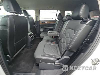 2025 Volkswagen Atlas 2.0T SE w/Technology - zdjęcie 13 z 29 - miniatura