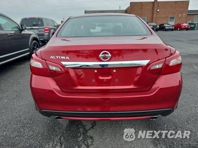 2018 Nissan Altima 2.5 S - zdjęcie 5 z 15 - miniatura