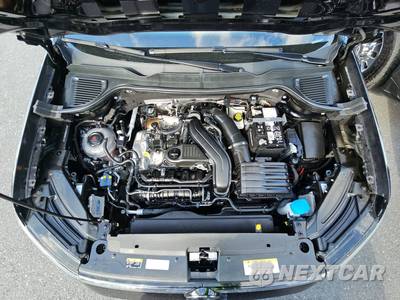 2025 Volkswagen Taos SE Black - zdjęcie 15 z 21 - miniatura