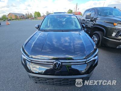 2025 Volkswagen Taos SE Black - zdjęcie 2 z 21 - miniatura