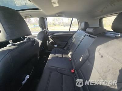 2015 Volkswagen Golf 1.8T S Hatchback w/Sunroof - zdjęcie 13 z 31 - miniatura