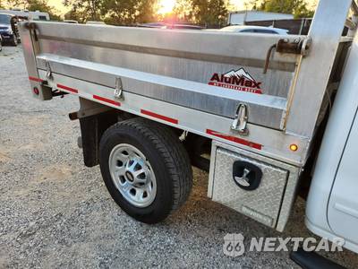2019 Chevrolet Silverado 2500HD LT Crew Cab Medium Bed 1LT - zdjęcie 13 z 38 - miniatura