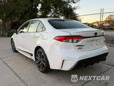 2022 Toyota Corolla SE Sedan - zdjęcie 6 z 12 - miniatura