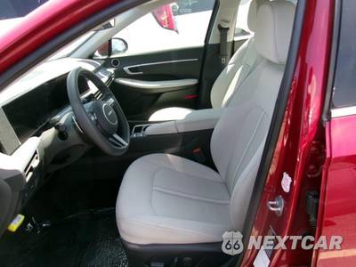 2025 Hyundai Sonata SEL - zdjęcie 4 z 19 - miniatura