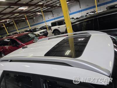 2025 Hyundai Venue SEL - zdjęcie 10 z 20 - miniatura