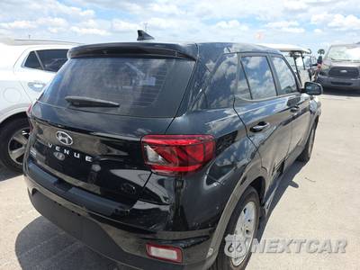 2021 Hyundai Venue SE - zdjęcie 4 z 17 - miniatura
