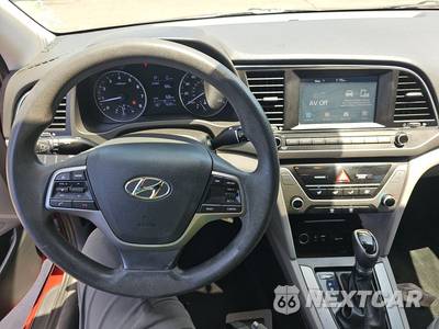 2017 Hyundai Elantra SE Sedan - zdjęcie 11 z 24 - miniatura