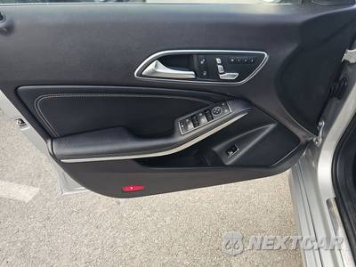 2018 Mercedes-Benz CLA 250 4MATIC - zdjęcie 9 z 20 - miniatura