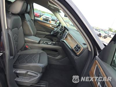 2025 Volkswagen Atlas 2.0T SE w/Technology - zdjęcie 8 z 22 - miniatura
