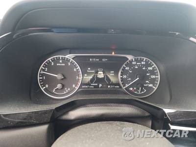 2025 Nissan Pathfinder SV - zdjęcie 12 z 21 - miniatura
