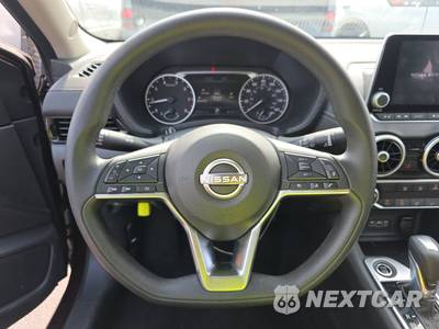 2025 Nissan Sentra SV - zdjęcie 10 z 17 - miniatura