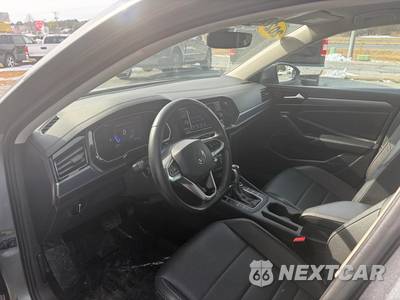 2024 Volkswagen Jetta SE - zdjęcie 15 z 18 - miniatura
