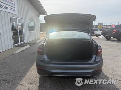 2024 Volkswagen Jetta SE - zdjęcie 7 z 18 - miniatura