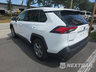 2022 Toyota RAV4 Hybrid XLE - zdjęcie 6 z 21 - miniatura