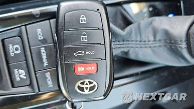 2026 Toyota Camry LE - zdjęcie 18 z 20 - miniatura