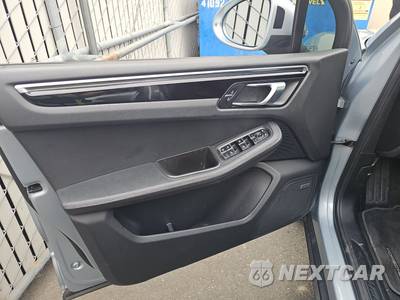 2020 Porsche Macan - zdjęcie 9 z 24 - miniatura
