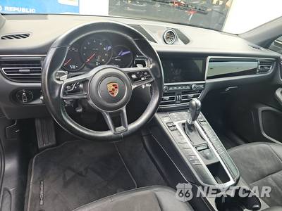 2020 Porsche Macan - zdjęcie 11 z 24 - miniatura