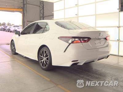 2023 Toyota Camry SE - zdjęcie 6 z 21 - miniatura