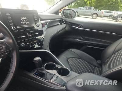 2023 Toyota Camry SE - zdjęcie 11 z 21 - miniatura
