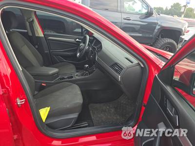 2021 Volkswagen Jetta R-Line - zdjęcie 8 z 31 - miniatura